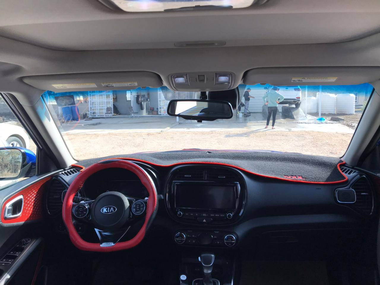 السلام عليكم للبيع كيا صول جيتي لاين ٢٠٢١ فول رقم بابل انكليزي حادثها جاملغ ايسر وبنيد ماشيه ٣٣ جاهزه من كلشي السعر ١٥٥ وبيها مجال مكاني بابل ***********
