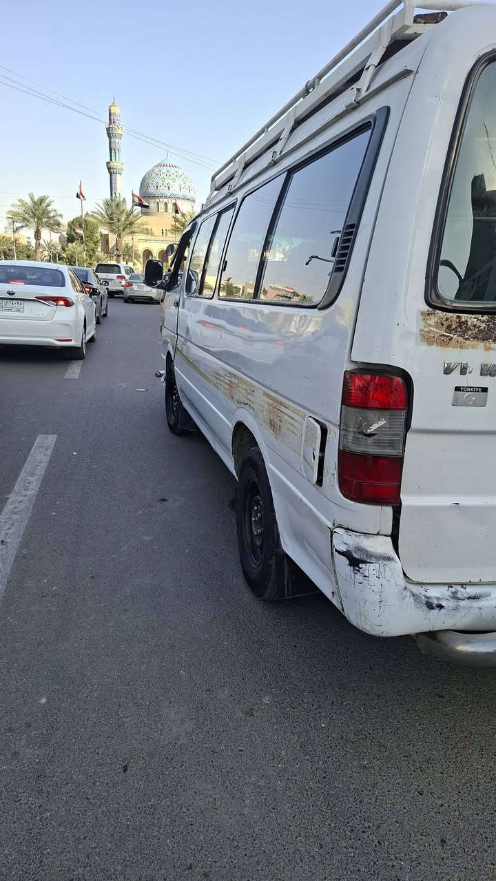 سلام عليكم سياره فتون 20008رقم نكليزي محوره مكينه ونجي مكينه جديده  تخم جديد كير ياباني اكسن مال جمره ياباني شفتات ياباني سياره بسمي كبل تحويل  التصال *********** سياره مصفره مرور
