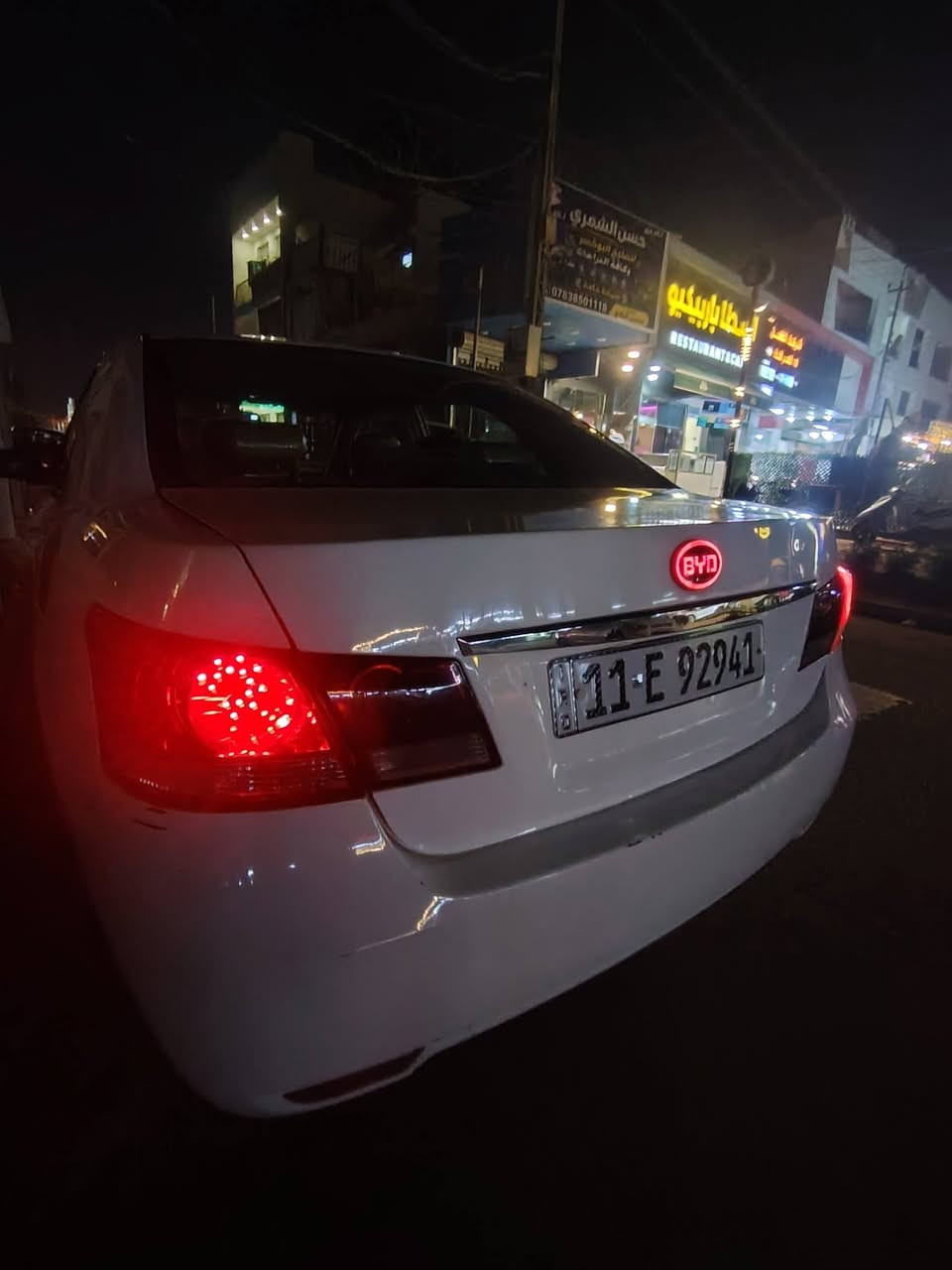 سلام عليكم BUD G3 2013 للبيع عليها مكينه ياباني  كير  نضيفات سياره فول رادلها ترتيبات بسيطه سعر 50 وبيها مجال مكاني بغداد حي الجهاد ***********
