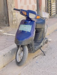 دراجه بتره للبيع 200 الف وبيها مجال شرط شلعه ومعدل 60   واتساب  077234...