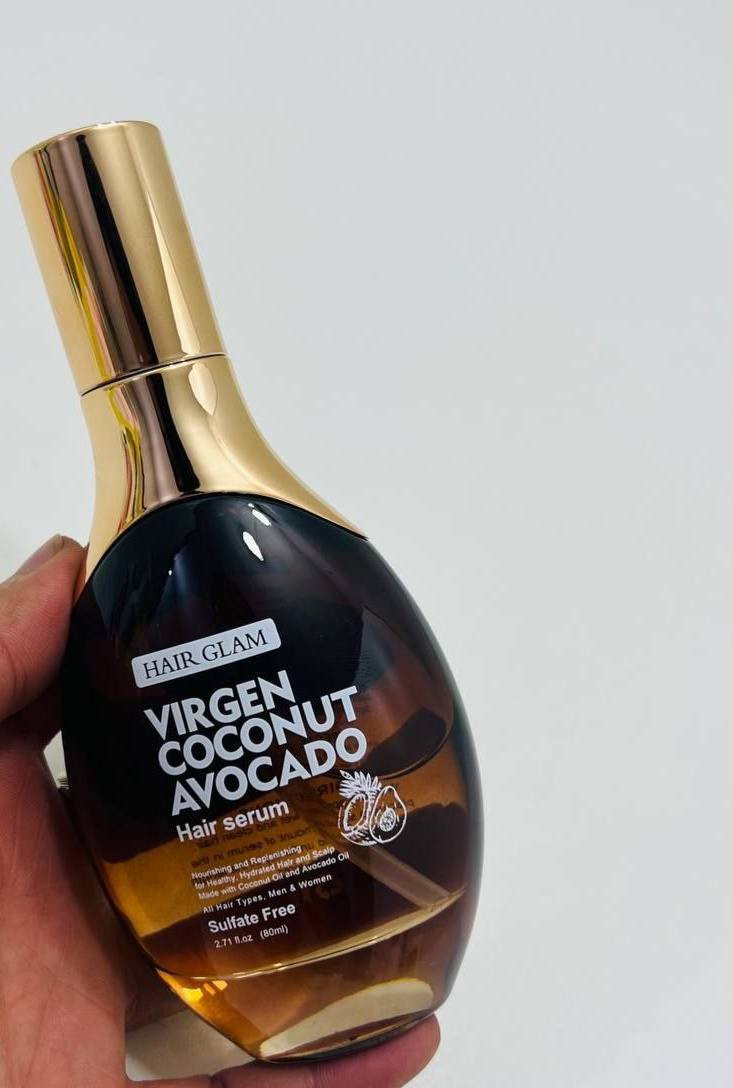 سيروم الشعر الافوكادو Hair Glam Virgen Coconut Avocado، وهو منتج مصمم للعناية بالشعر باستخدام مكونات طبيعية لترطيبه وتغذيته. 

أبرز مميزات وفوائد المنتج:
المكونات الأساسية: يحتوي على خلاصة الأفوكادو، وزيت جوز الهند البكر، والكولاجين.
معالجة المشاكل: يساعد في تقليل التقصف، والهيشان (النفشة)، ويعالج الشعر المتضرر من الجفاف أو الإجهاد الكيميائي.
الحماية: يوفر حماية للشعر من العوامل الخارجية مثل الرطوبة الجوية والأتربة والأشعة فوق البنفسجية.
تركيبة آمنة: المنتج خالٍ من الكبريتات (Sulfate Free) والفورمالين، مما يجعله مناسباً للاستخدام اليومي ولأنواع الشعر.

للحجز والاستفسار خاص 
يتوفر توصيل لجميع محافظات العراق 
@إشارة


**إذا كنت صاحب هذا الإعلان وتريد حذفه لأي سبب، رجاءا أرسل رسالة إلى الدعم الفني**