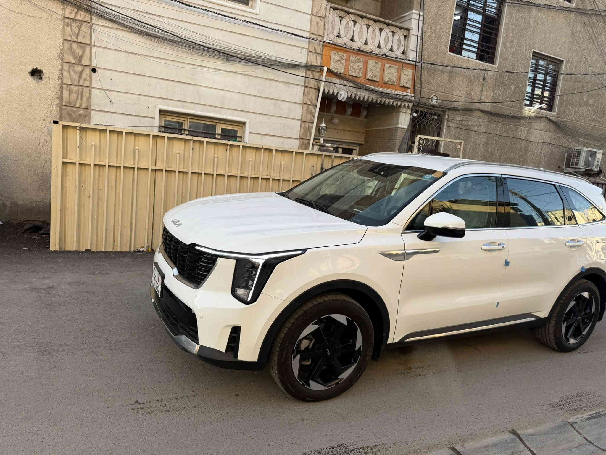 سلام عليكم كيا سورنتو موديل ٢٤ ماشيه 8 الف بسمي رقم بغداد السعر ٣٢٢ ورقه *********** القاهره ام ضمان ويل ٢٠ ذاتيشوب
