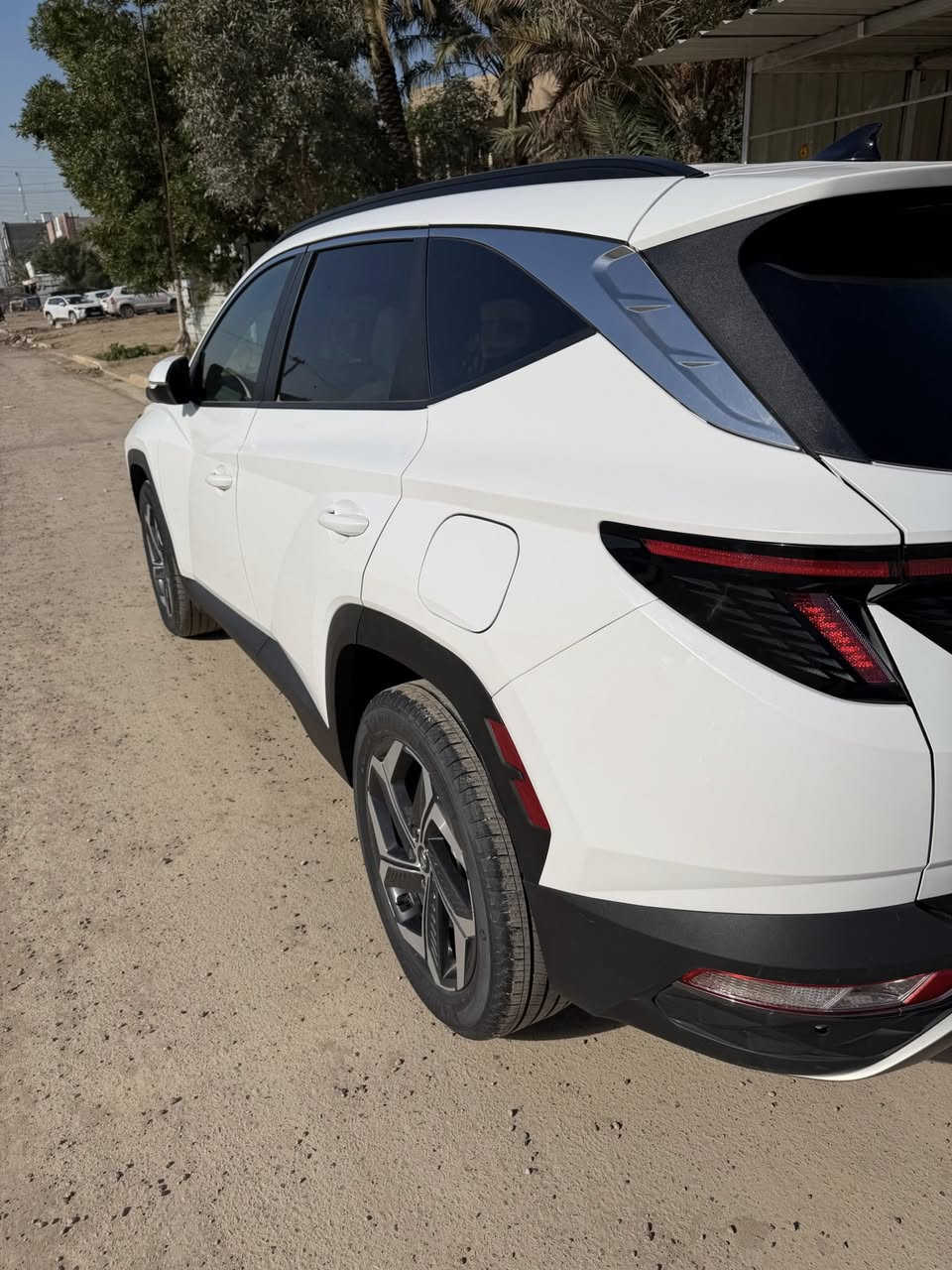 سلام عليكم توسان 2024وارد أمريكي حادثهه جاملغ خلفي فقط فورويل فتحه بلقماره كشنات جلد ماشيه 21 وليريد يشوف حادثهه يدخل ع رقم الشاصي واضح بالصوره  السعر شدتين و 20 عنوان بغداد الحسينيه ***********
