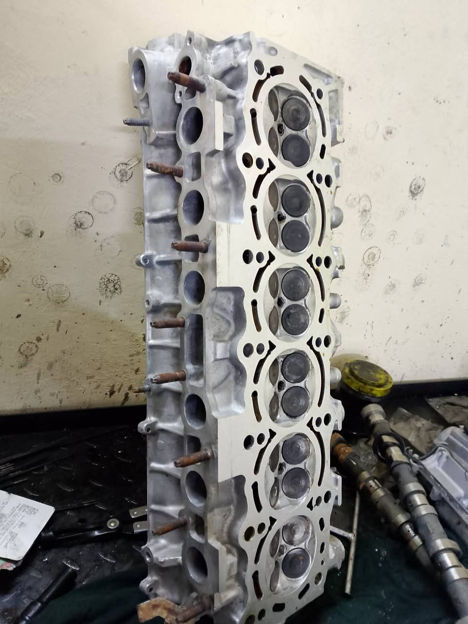 سلام عليكم كور ٢٥٠٠ديلكو
كور جديدكامل ويا الكامشفتات  ضمان 20يوم سعره ٢٥٠وبي مجال بصيط عنواني بغداد الحسينيه مال راشديه 
***********يوجد توصيل
