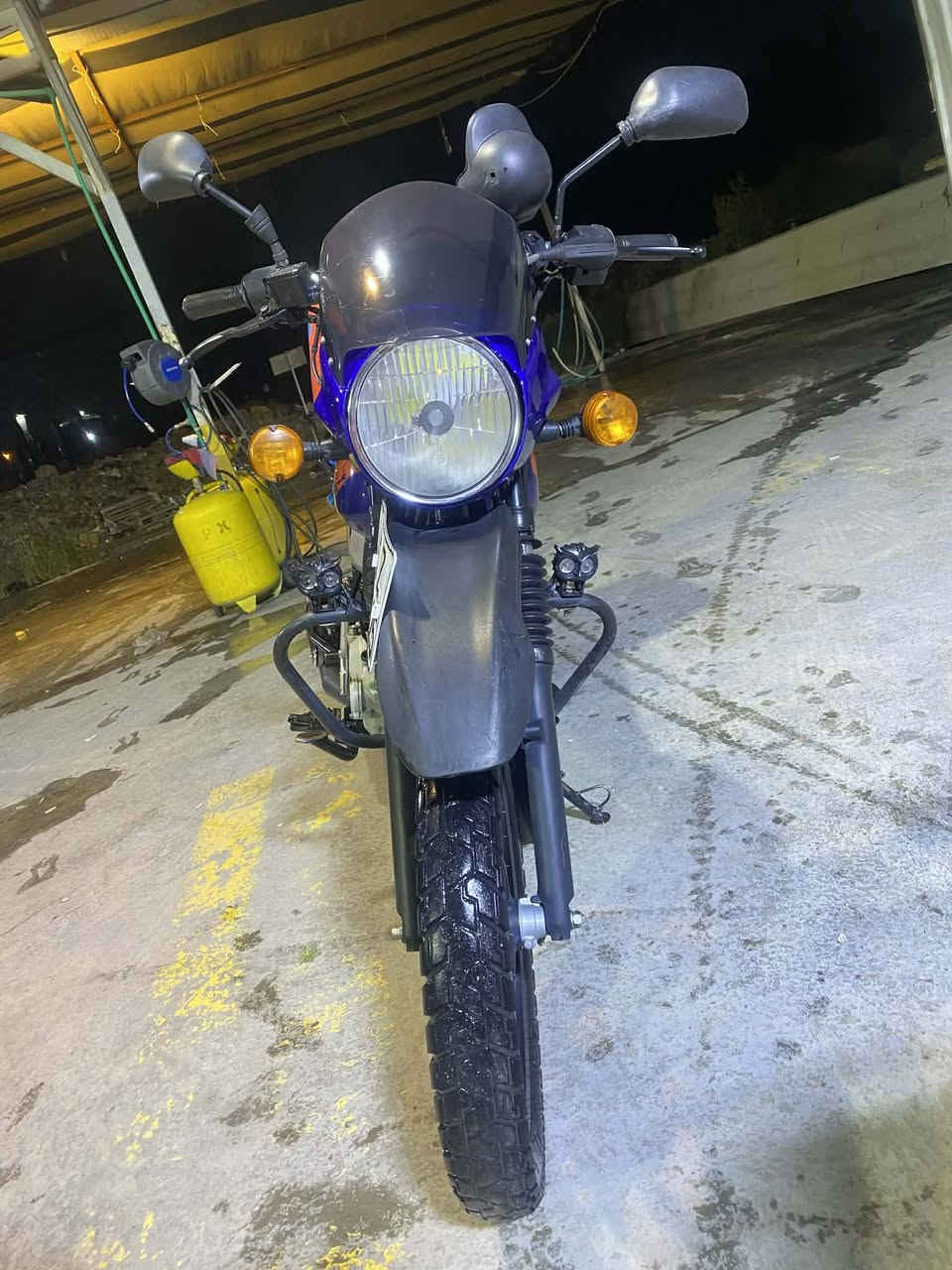 سلام عليكم بوكسر ٢٣ كفاله عامه
رقم بغداد
ماشيه ٢٣ الف حقيقي
بيها طخه بالتانكي فقط
مكاني بغداد حي العامل
سعرها ٢٦٥٠بيه مجال
***********
