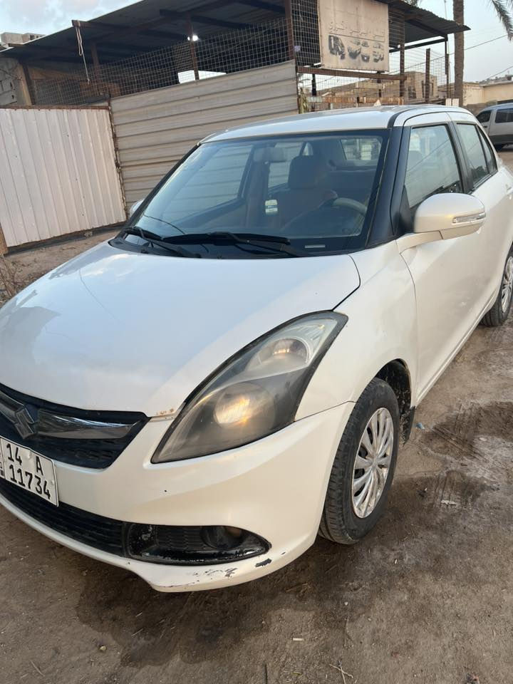 سوزوكي سويفت موديل 2017
سنوية بسمي 2030 تتحول بسمك مباشرة
تدفئة وتبريد شغال
كير ومحرك مكفول 
السيارة كفالة عدا الموضح بالصور 
محرك ١٤٠٠ 
السعر 62 ورقة (قفل)
للتواصل ***********
