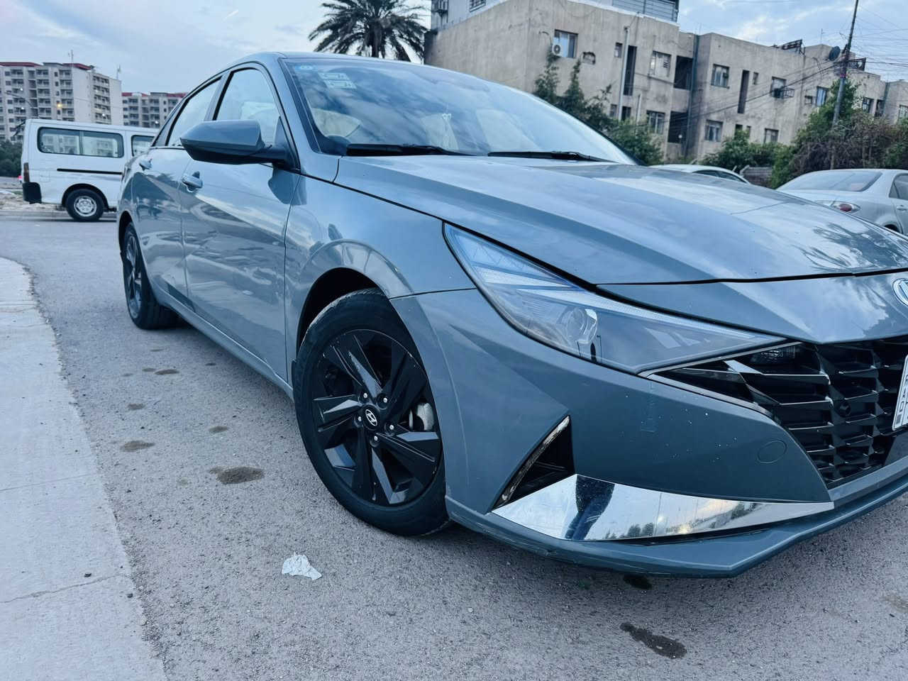 السلام عليكم
النترا هايبرد 
موديل ٢٠٢٢ 
وارد امريكي 
حادثها بنيد مبدل وربع الجاملغ صبغ 
بأسمي تحويل مباشر
ماشية ٦٠ كم
السعر ١٣٥$ وبيها مجال بسيط
بغداد البياع
***********
