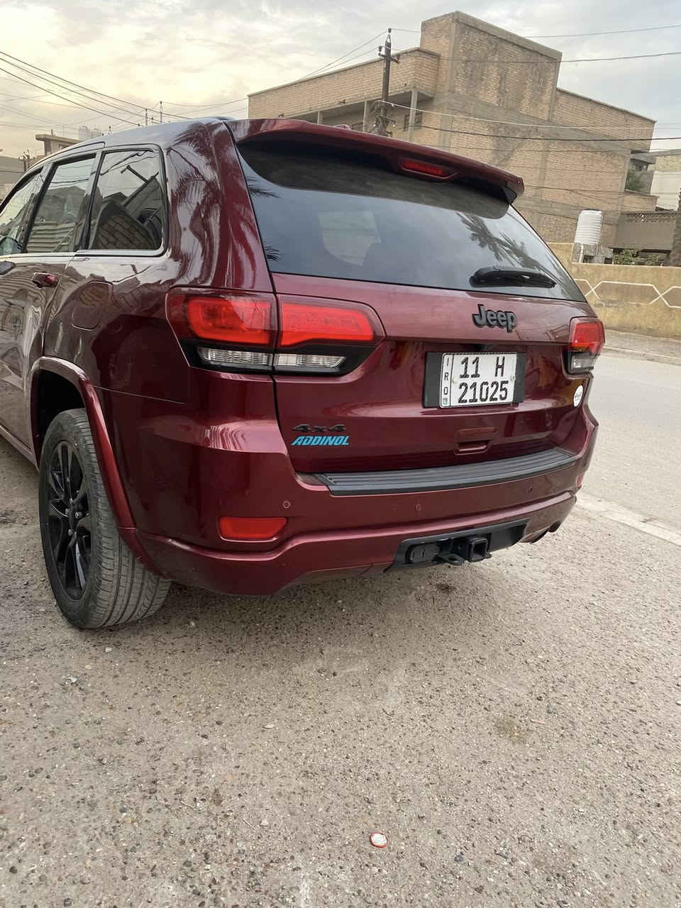 سلام عليكم جيب بلاك توك موديل 2019سياره حادثها دعاميات فقط وهنا بلعراق صار بيها بنيد مبدل بلادي وجاملغ وباب 3قطع فقط وراس الشاصي بدون اي شي وكيس المكينه مفتوح مو المكينه سياره كلشي جديد من صدر من باتري بطاريه سياره فول مواصفات تحويل مباشر السعر 195وبيها مجال شي بسيط عنوان بغداد المشتل ***********
