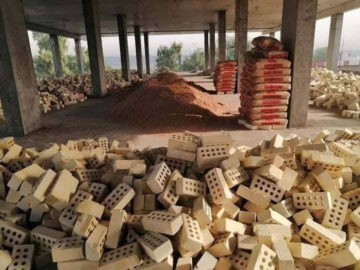 ونج نحالة سريع لتصعيد كافت مواد البناء وبسعار مناسبة ولتزام بلموعد كافت مواد البناء للاتصال ((‏‪0783 853 1625‬‏ ))
((***********))
