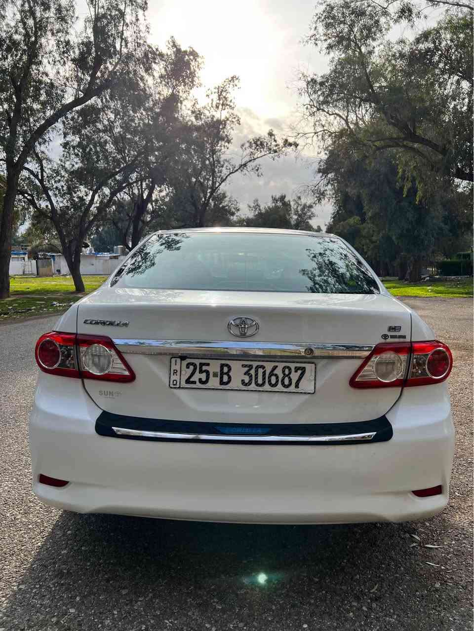 كورلا ٢٠١٣ امريكي السعر ١٣٩ وبيها مجال بدون صبغ  بيها بنيد مبدل بلادي مع دواخل شي بسيط وحواف الجاملغات الأمامية بيها بارد بسيط  السيارة جاهزة وبيها بطاقة بنزين مكاني كركوك  *********** كركوك, العراق
