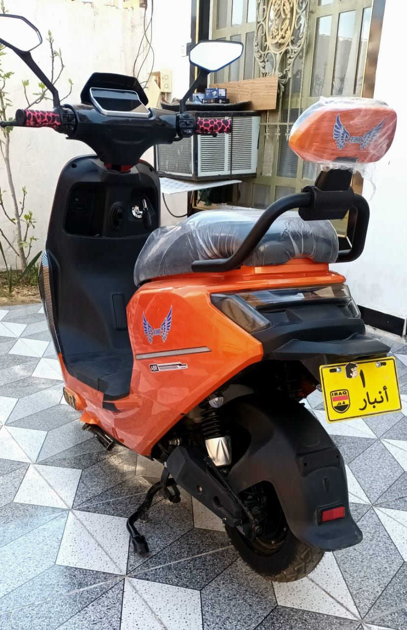 للبيع سكنس نوع زيزر 6بطاريات 
فول كله عل فحص مابي اي خلل 
السعر 625وبي مجال 
***********
***********
