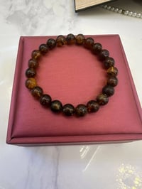 اسوارات • كهرب حر • اصليات