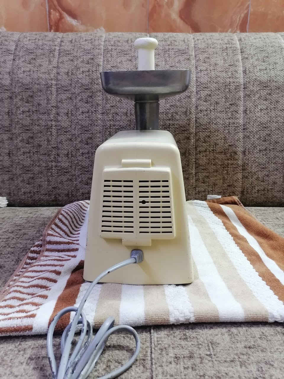 مثرامة لحم ناشيونال  نظيفه وبدون اي تصليح


**إذا كنت صاحب هذا الإعلان وتريد حذفه لأي سبب، رجاءا أرسل رسالة إلى الدعم الفني**