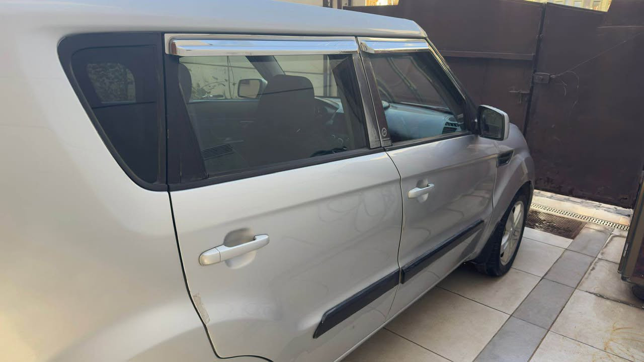 سلام عليكم كيه صول ٢٠١١ سياره حلوه ومرتبه كلش ماشيه ٤٦ ميل كير مكينه مكفولات سياره مصبوغه عام لان جارده وارد أمريكي مكينه ١٦٠٠ سعرها ٨٨ وبيها مجال بسيط للاستفسار اكثر *********** للعلم سياره بسمي وأرقام أنكليزي الجديد بغداد, العراق
