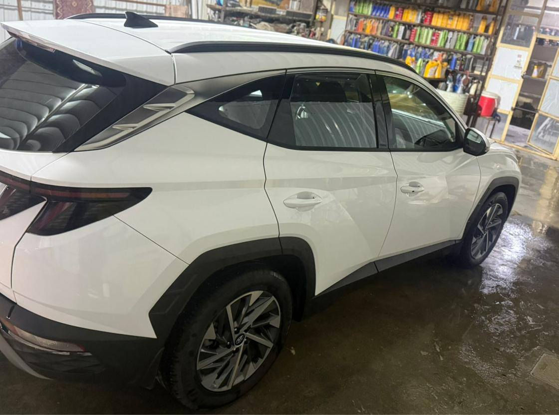 توسان 2023 خليجي كفاله عامه لاصبغ لا تبديل لا بارد فول عدا البانوراما جديده السياره او جاهزه رقم بغداد تحويل السعر 198 ورقه ***********
