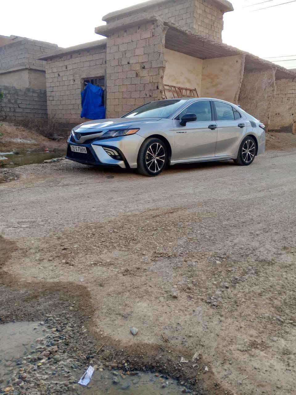 السلام عليكم 
عندي سياره للبيع كامري موديل 2020سيارة فول مواصفات مكفولة كفالة عامة بدون ضرر سنوية وهزة جديدة سعرها 210$ وبيها مجال شي قليل …للتواصل للاتصال عبر الرقم ***********
