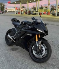 R6 • ياماها • مكفولة