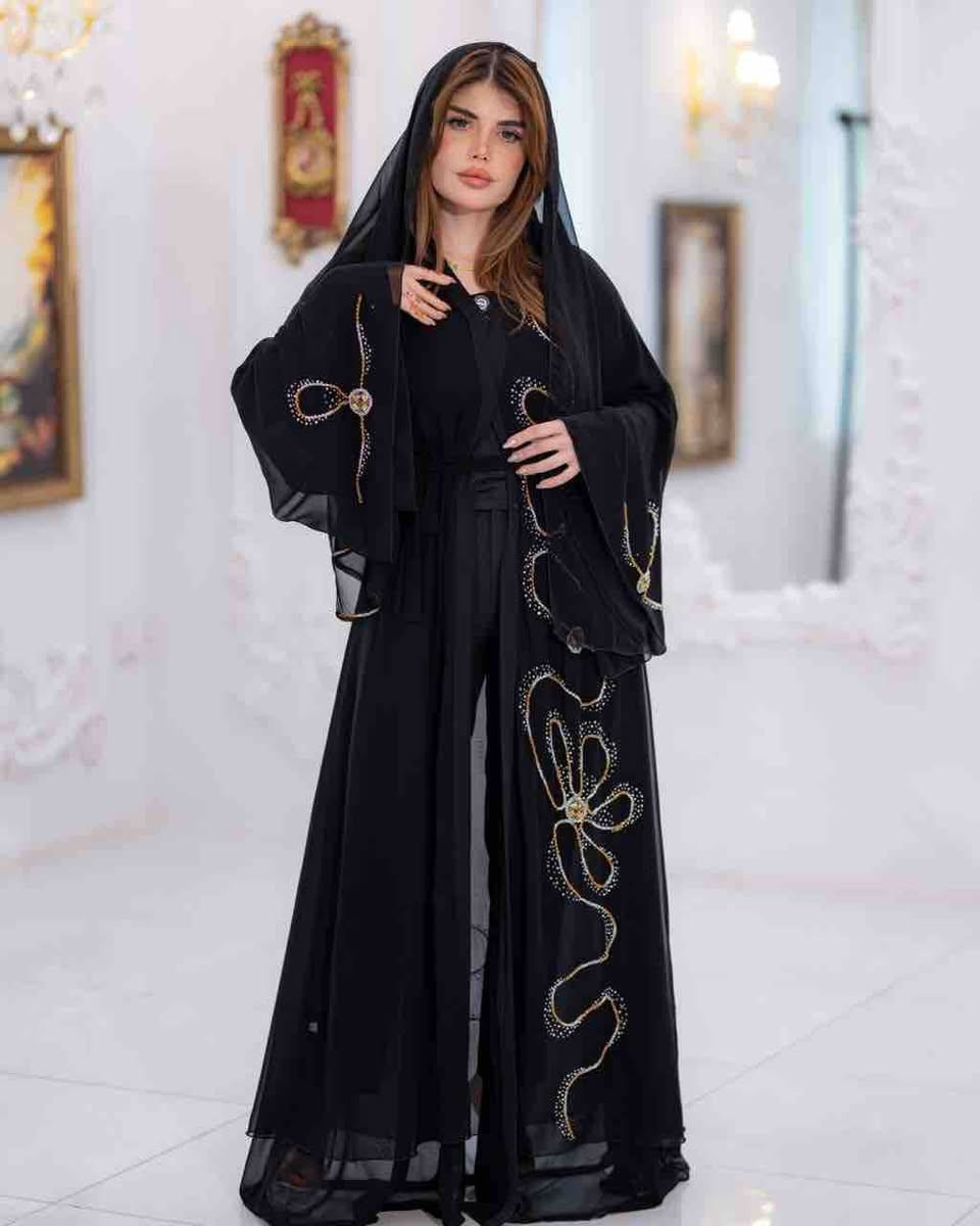 عبايه أماراتية 💞
الشغل شك يدوي(تطريز يدوي)
الأقماش شيفون الأصلي 
مڪون من 3 قطع     
⤶بشت 
⤶شال
⤶حزام
🩷


**إذا كنت صاحب هذا الإعلان وتريد حذفه لأي سبب، رجاءا أرسل رسالة إلى الدعم الفني**