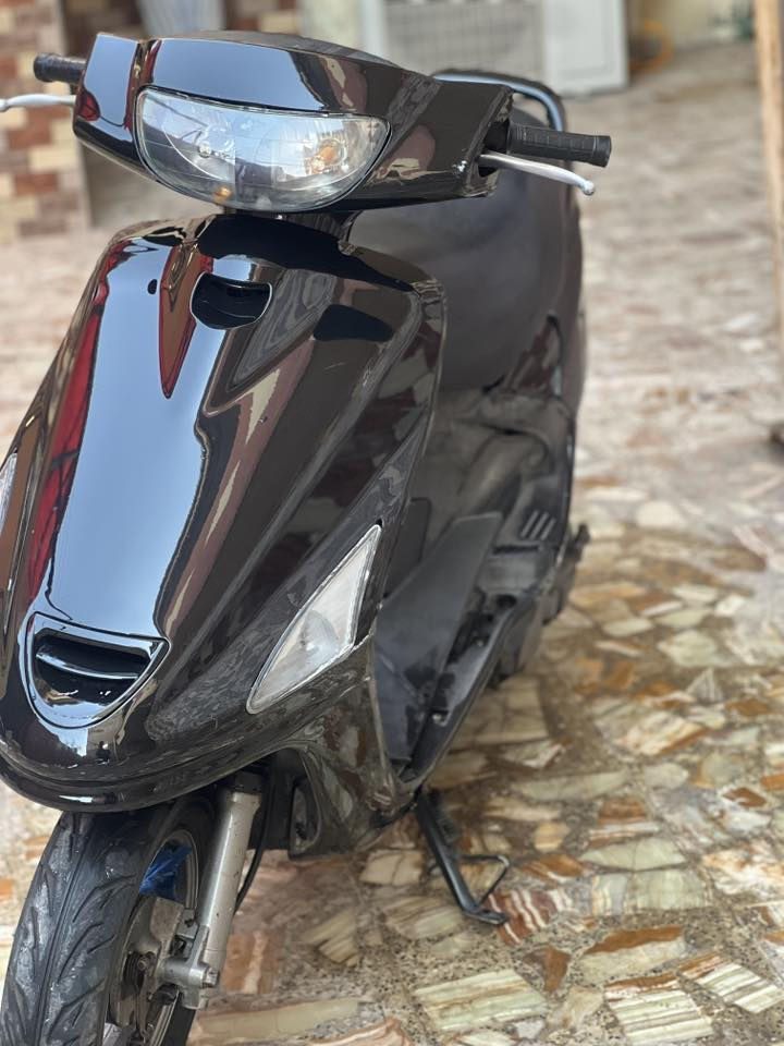 دراجه فراشه للبيع 
الدراجه مجفته من زمان والدراجه نضيفه كلش علفحص 
مكاني نجف 
للتواصل ***********
