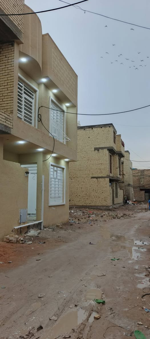 السلام عليكم  بيت 50متر مقابيل قطاع السابع فرع الصيدليه روح الشفاء ستفسار تصال *********** والرقم بي وات ساب
