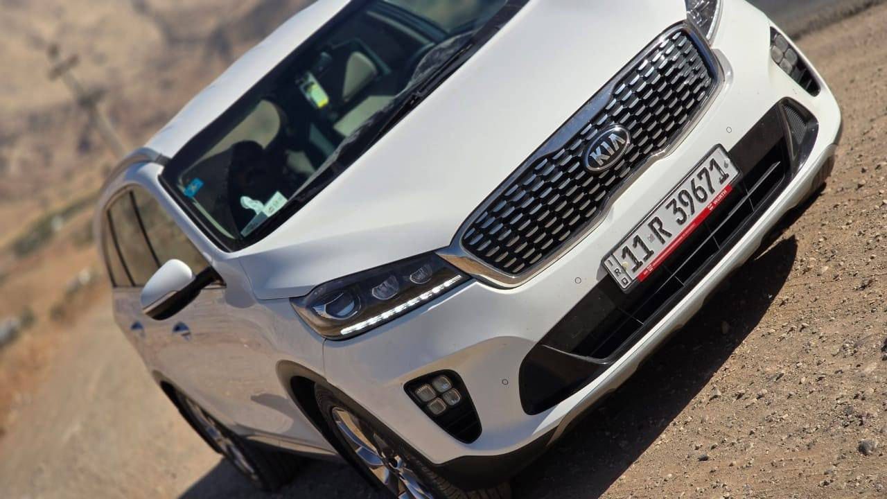 سورنتو موديل 2018 خليجي 
1 - السيارة بأسمي
2 - شكل2020  .
3 - ( خـليـجـي )  شركه دوليه . .
4 - رقم بغداد ارقام جديده  .
5- هزه جديده 
6- بصمه 
7- باب خلفي كهرباء
8 - نضام بريك ابي اس 
9- لدات اماميه خلفيه
10 - لايت زنون
 11- كامره اصليه دواره 
12- حساس امامي خلفي اصلي ..
13 - كشن كهرباء +جلد  لونين . 
14-  3قطع تبريد .
15 - شاشه اصليه كار بلي .
16- سبعه راكب .
17- بصمه تشغيل وابواب  .
18- 6 سلندر  م3500  مامفتوح بلادي .
19 - 8كير مامفتوح بلادي   . 
20 - ترحيب  .
21- جنطه كهربائية ذكيه 
22 - كاميره دوارة  .    
23- مري شفط .
24-  اشاره بالمري .
25- برادات بلاديه .
26 -شاشه كبيرة .
27- اربع انظمه قياده  Sport  eco cimfort   smart  .
28- كشافات ضباب رباعي .
29 - علامة بالدواسه .
30- السياره جديده مكفوله من الصبغ والبارد 
31_تخم تاير 
 32 -السياره ماشيه 70 الف .
سيارة جديده جدا سعرها معقول بلعافيه ع الياخذها 

مكان السيارة بغداد
رقم صاحب السيارة 
***********

السعر :: اطلبه بالتعليقات يصلك خاص 📩

#ادارة_الصفحه ⚡

ملاحظه / 🔴
مدير الصفحه غير مسؤول عن بيع وشراء واصوليات السياره نحن صفحه لعرض السيارات فقط.
