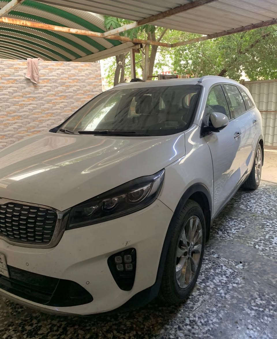 سورنتو خليجي موديل 2019 رقم بغداد انكليزي ابيها اربع قطع صبغ مواصفات الخليجي معروفه محرك وكير على وضع الشركة السعر 185  مكان السيارة بغداد  شرط التحويل 
***********
