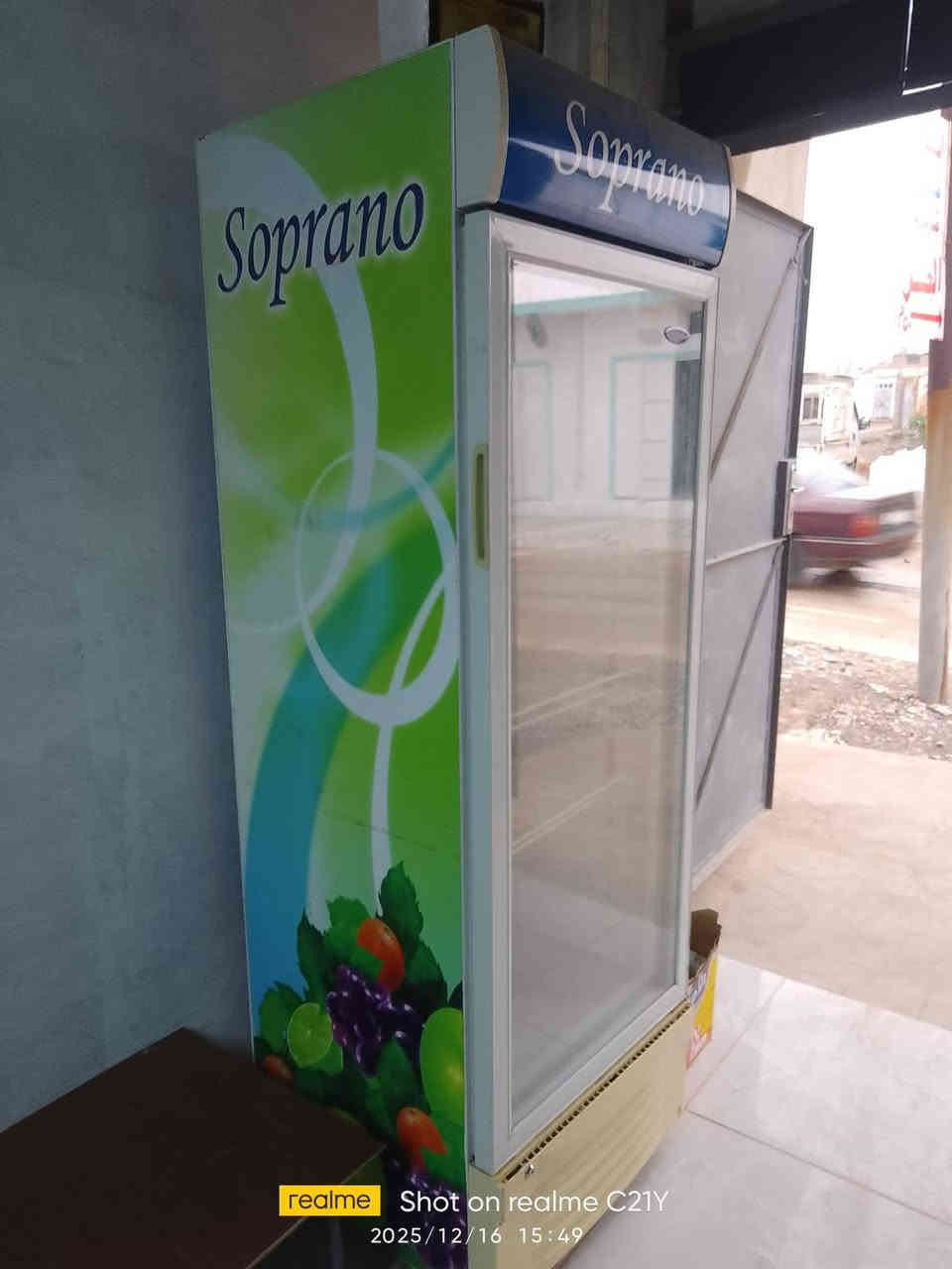 عارضة للبيع نظيفة شرط السعر 235 الف المكان قرية العباس ***********
