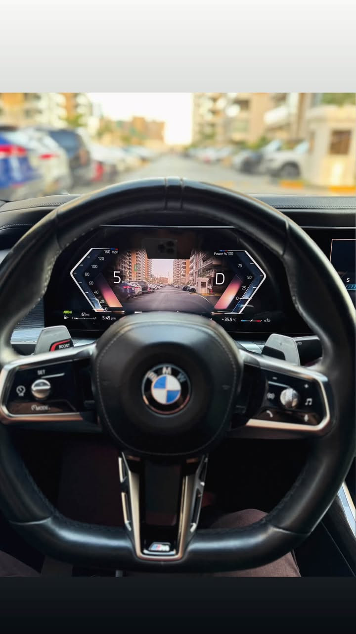 الفخم للبيع او المراوس كرستال BMW 2024 
حجم 740 وارد امريكي كلين تايتل كفاله عاااامه 
{ رقم شمالي مميز + سنويه تضليل + مغلفه PPF }

فول 1/1 
ماشيه 32 
بانوراما 
بيبان شفط 
تاب شاشات بالباب
مقاعد جلد كهرباء 
ناضور ليلي بالدشبول 
عدد كامرات 5 
حساسات رادارت 
نقطه توقف ذاتي 
ميحتاج اذكر اكثر معروفه وغنيه فول اعلى فئه
------------------------------------------
مكان السياره بغداد فقط الجناي والشراي يتصل +واتساب
الهاتف : ***********
