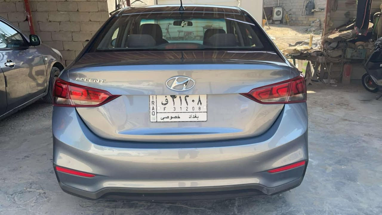 السلام عليكم
شبابنا الغالين 
اكسنت امريكية موديل 2019 سيارة حادثه بنيد وجاملغ وبيهة كم رصعة بالعراق حالوب 
لون فيلي 
سيارة كلش نظيفة وما ممعتازة اي شي كاملة مكملة 
رقم بغداد باسمنا للبيع 
تفاصيل اكثر الاتصال 

‭0790 515 9821‬ ابو سامر 
عنواني بغداد - الكرادة داخل
