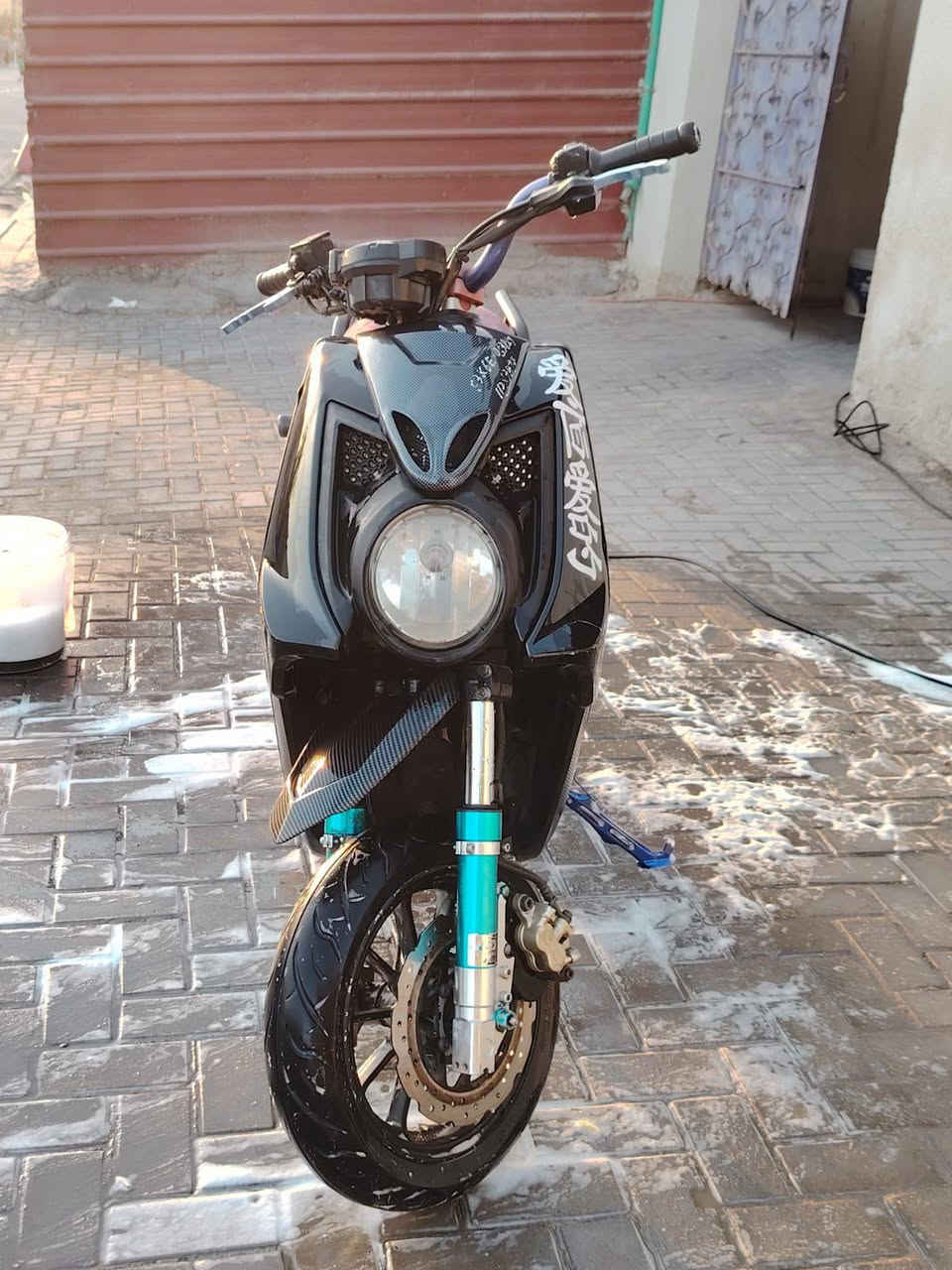 سلام عليكم دراجة سكنس جبلي البيع درجة مالت بلاد مامفتوحة السعر 950 كلشي شغال بيها رقم هاتف ***********
