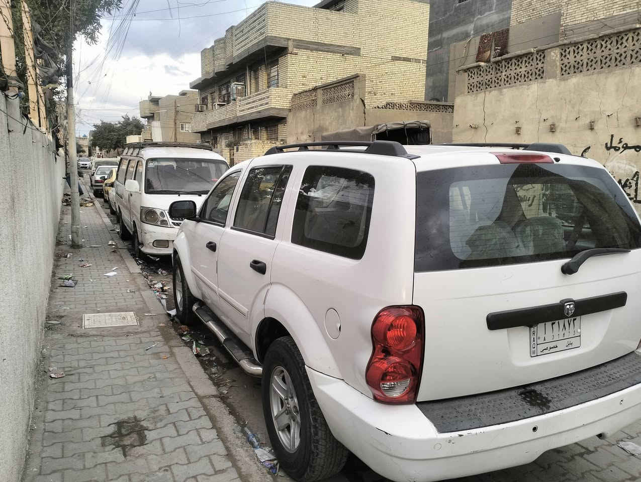 دوج دورنكو 2009فول مواصفات
محرك بي تنقيص 
محرك 5700
مصبوغه احزام 

تبريد ثلج

صدر جديد 

زوج تايرات جدد

داخل جديد 

سياره رقم بابل مشرؤع وطني

مكان السياره بغداد مدينه الصدر 

السعر خاص 

وتساب ***********
