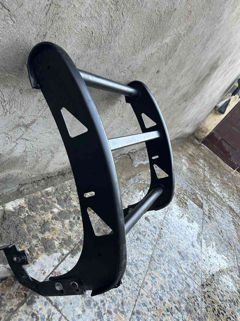 للبيع درع تاهو بوليسي امريكي نظيف *********** السعر 200 الف
