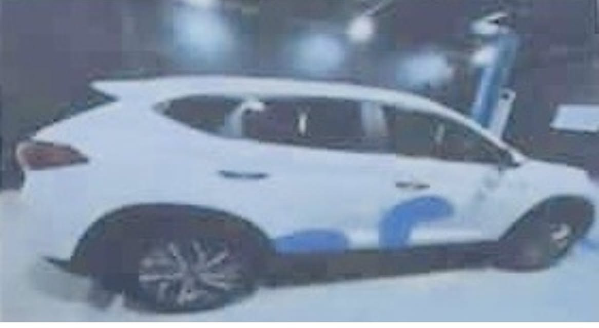 السلام عليكم توكسان م 20 خليجي هزه سنويه رقم بغداد بأسمي كير محرك حداديه مجموعه تبريد 
وضع شركه تخم تاير 
ماشيه 78 اصل ع ايدي جدا نظيفه 
مكاني كربلاء هـ ***********
سعر  195$ بيه مجال جدا بسيط ان شاء الله 
حياكم الله
