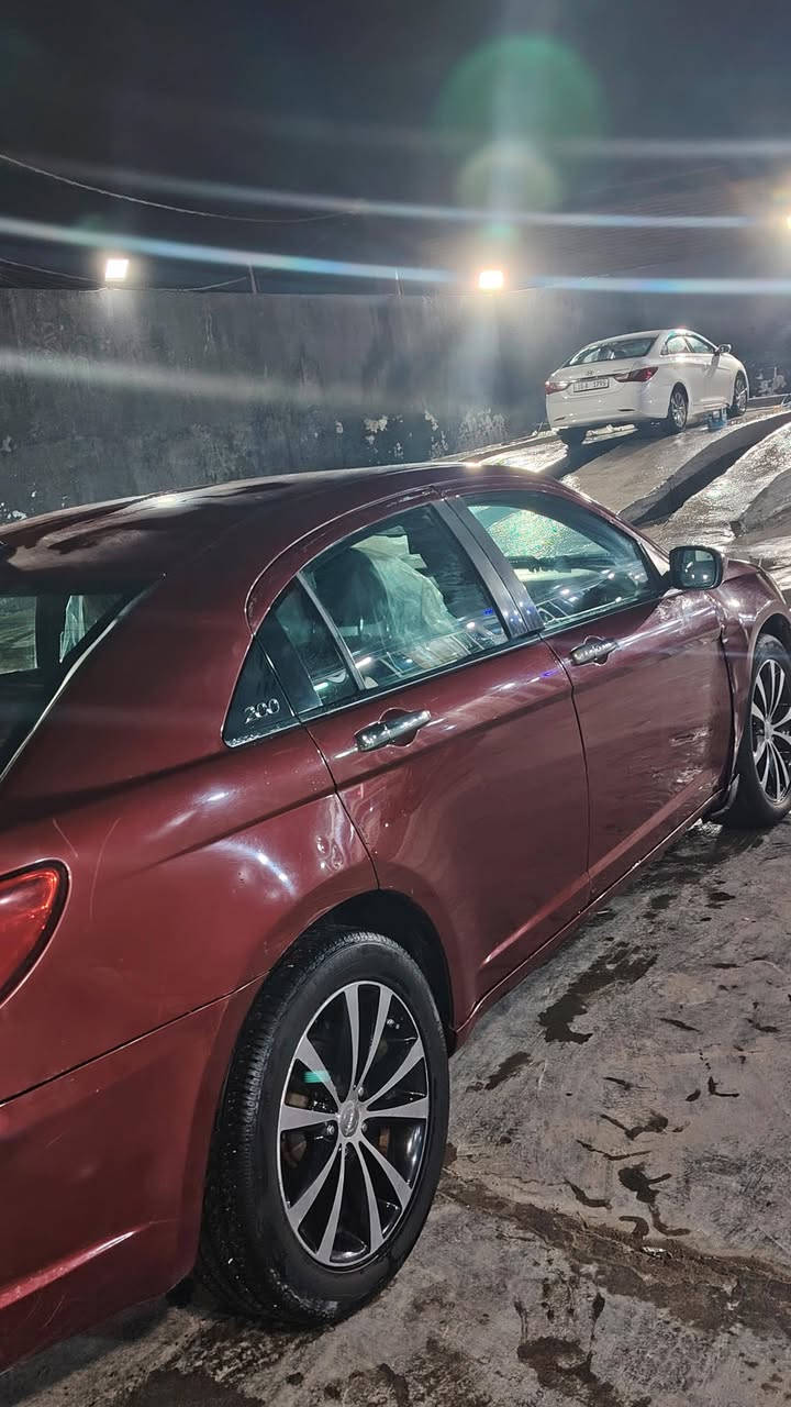 السلام عليكم سي200موديل 13امريكي بيه قطعتين جاملغ وبنيد محرك2400االمرغوب رقم بابل تحويل ثاني يوم مكينه جديده  وكير جديد السعر 75وبيه مجال لشراي المكان بابل الهاشميه الاستفسار الاتصال ***********
