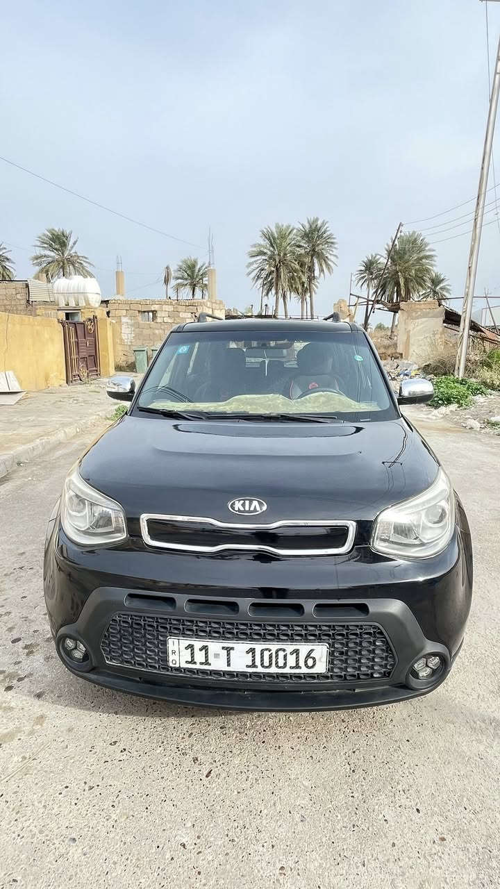 سلام عليكم
صول 2015

محرك 2000

بيها قطعتين صبغ البنيد والخاملغ 

والسونار بيها 

بيع او مراوس حسب القناعة
 مكاني بغداد والسيارة باسمي


**إذا كنت صاحب هذا الإعلان وتريد حذفه لأي سبب، رجاءا أرسل رسالة إلى الدعم الفني**