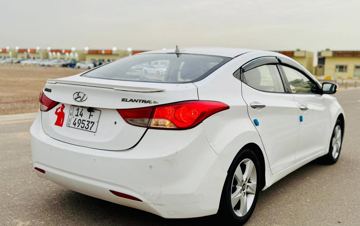 السلام عليكم ورحمة الله اخوتي 
للبيع النترا 2013 وارد خليجي 
بيها مكانات صبغ. مكينه 1600 
تبريد حداديه مكينه وگير. سنويه
مجدده (بأسمي) ماعوزها شي سياره مال جناي العنوان بصره
السعر.. 90وبيها مجال. 
للاستفسار... ***********
