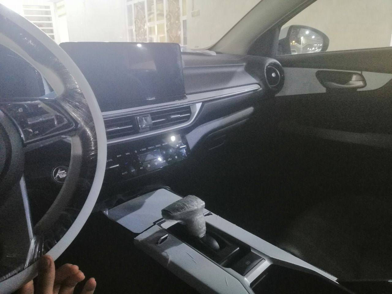 السلام عليكم
للبيع.كيا كي 3.موديل 22 بدون حادث رقم أربيل باسم شركة.المحرك 1500دوش تنفس طبيعي ماشية 50  ألف كيلومتر مواصفاتها معروفه كشنات جلد فتحه سقف ويل كروم لايتات لد. 
السعر 138 دبل نزول كلين تايتل
واتساب ***********.مكانها الكوفه المعاهد التقني
