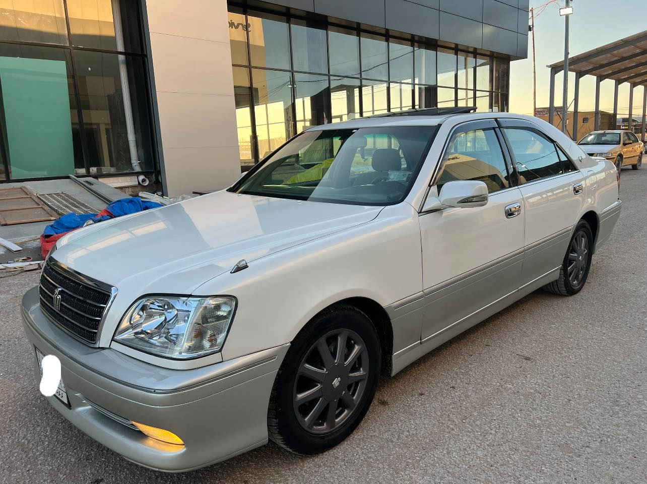 من رخصت الادمن 
سلام عليكم للبيع 4 دكم فتحه تحوير النجف فول كفاله كص وضربه مفحوصه مرور بس ابيع بدون فحص ونطيك الورقه وياه فحص 
المالك بصمه وخوش ولد لا حجي ولا شي ابد 
مكانه نجف سعر 88 قفل قفل سعر ادوات ب75 هيه الك يمي وكاله وغرامات حاضر 
سياره ارقام وملسق وسنويه كله اصلي 
***********
