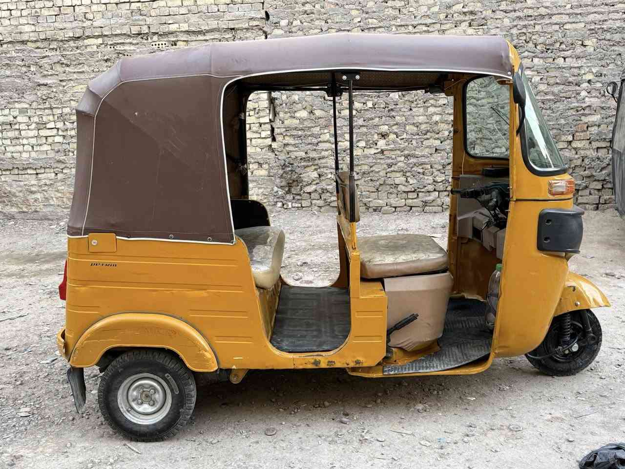 تكتك موديل 20. شهر ١١ سنويه 
لاستفسار 
***********
