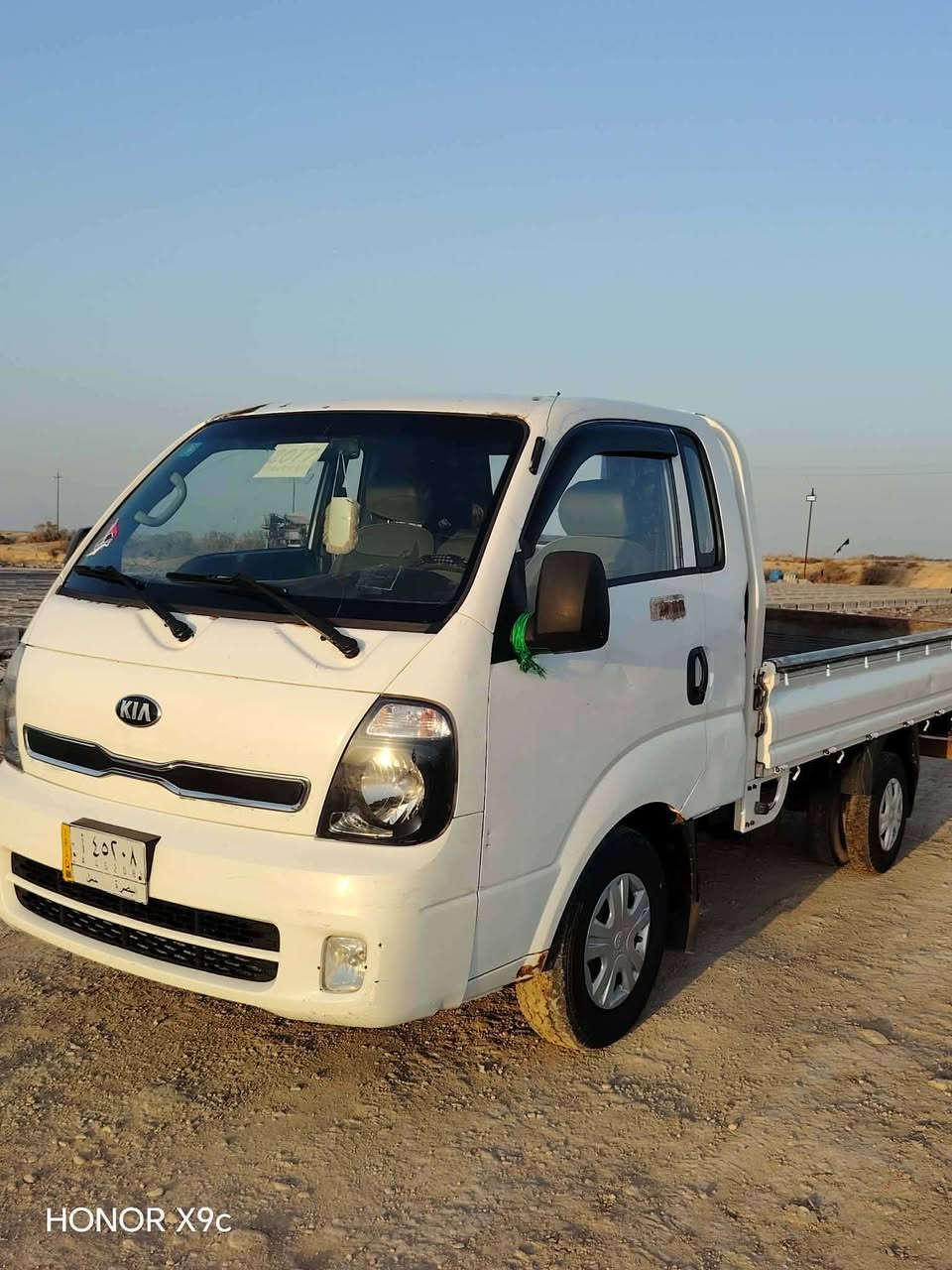 السلام عليكم سياره للبيع موديل 17 مقفوله كفاله عامه تخم تواير جديد كهربائيات شغاله سنويه 29 مكان الناصريه ***********
