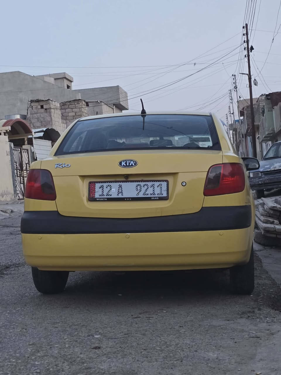 السلام عليكم 
كيا ريو موديل 2008
وارد امريكي ضررها جاملغ السايق الكدام فقط 
رقم نينوى انكليزي كامل 
 غرامات 0
هيئة عليه تقريبا 5-6 اشهر هيج شي
سياره نضيفه خير من الله 
محرك كير خير من الله 
كير توماتيك فول عادي 
جاهزه كامل 
سعر 88 وبها مجال 
رقم الهاتف ***********
