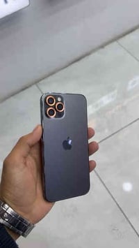 12 برو فقط ممفتوح وتر مكفول زلغ مابي ذاكره 128 بطاريه 94 سعر 340 حي او...