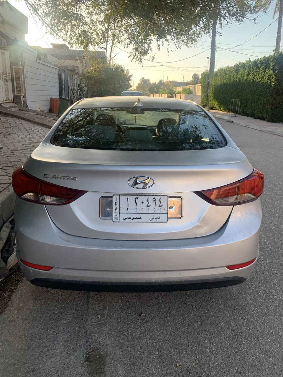 السلام عليكم..
للبيع ألنترا وارد أمريكي كلشي موضح عنها بالصور الموقع ديالى خان بني سعد، للتواصل ***********
السعر 105 وبيها مجال
