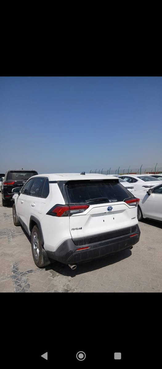 سياره راف فور استيراد ياباني محور شركه 2024هابرد  رقم اربيل سياره حادث جاملغ وبنيد  بدون دواخل شرط سياره جديده ماشيا 4الف كيلو زيرو 177ورقه ***********ولحادث مرفق بلصوره
