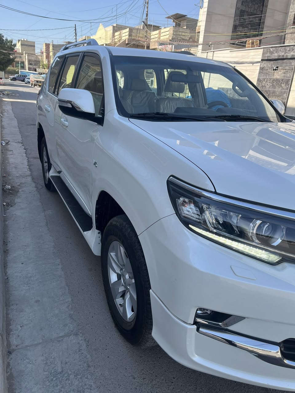 السلام عليكم برادو 2020 ساز مواصفات Txs معروفه فتحة سقف كشنات جلد دبل تانكي سبير تعليك كراسي كهرباء تبريد 3 قطع مكينه 4000 رقم بغداد ماشيه 67000  السعر 390 ورقه اتصال ***********
