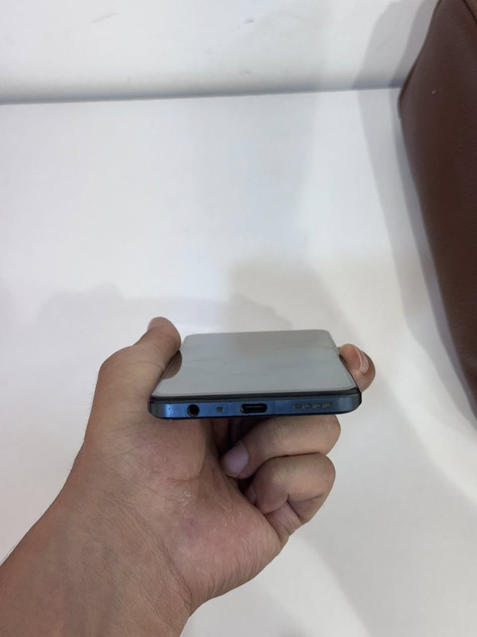 ريلمي ٩ برو بلس 

جهاز نضيف وكدامكم صور الجهاز ذاكرة ٢٥٦ الجهاز بدون كارتونه فقط ويا راس الشحن سعر ١٥٠ الف قفله 
توصال ***********
❤️
