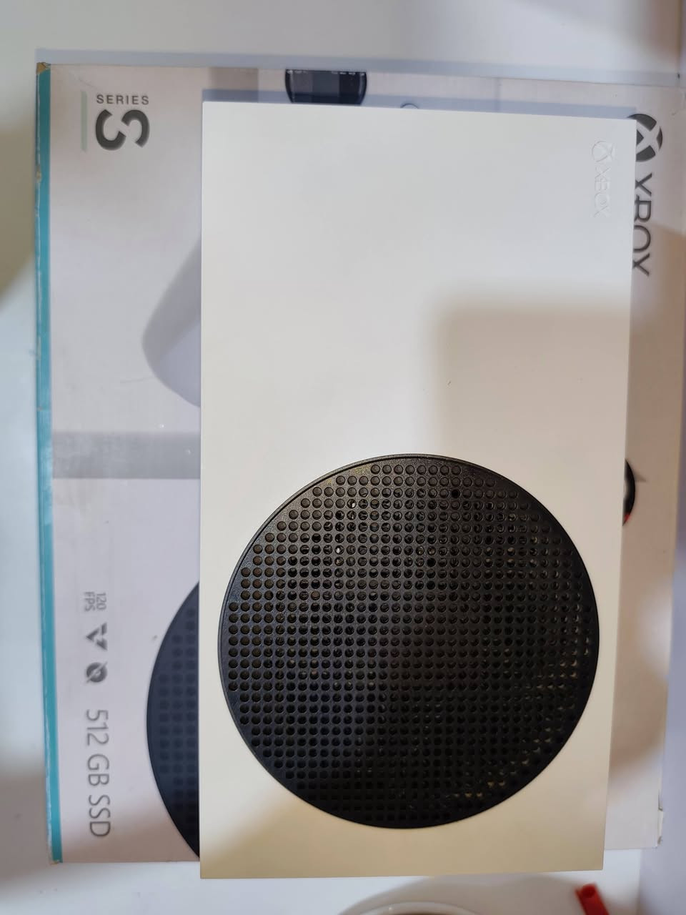 سلام عليكم
XBOX SERIES S 512 GB SSD
جهاز لا مفتوح و لا مبدل بي شي 
كامل ملحقاته الاصليه 
1 - واير HDMI 
2 - واير الكهرباء الاصلي 
3 - جويستك اصلي
4 - كتلوك الاصلي 
5 - كارتون الاصلي 
و بي لعبه GTA5 و حساب
و ويا بطاريات ثنين و مروحه خارجيه 
السعر 475 و بي مجال للبيع فقط 
مكاني بصره  
للتواصل ***********
