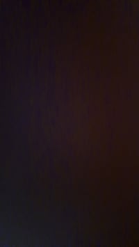 يوجد شقه طابق ثالث صاله ومطبخ وخدمات ومنور وغرفه نوم العامريه ٧نيسان ل...