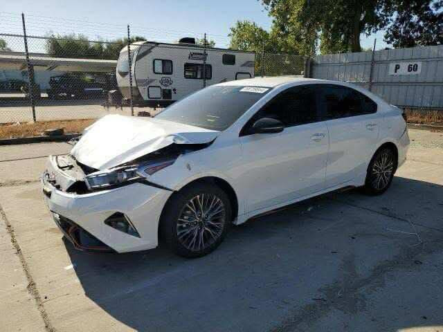 ✅ كيا فورتي 2024 – GT Line
سيارة مرتبة ونظيفة

🔹 بدون رقم 
🔹 الممشى: 20،000
🔹 الحالة:
• بدون إيرباك
• بدون أي صبغ
• حادث خفيف جدًا
 – تبديل دعّامية فقط
 – بنفس اللون

🔹 المواصفات: فل كامل
🔸 بدون فتحة سقف

🚗 السيارة جاهزة للفحص
📞 للتواصل والاستفسار

‭0780 307 4780‬
⸻
