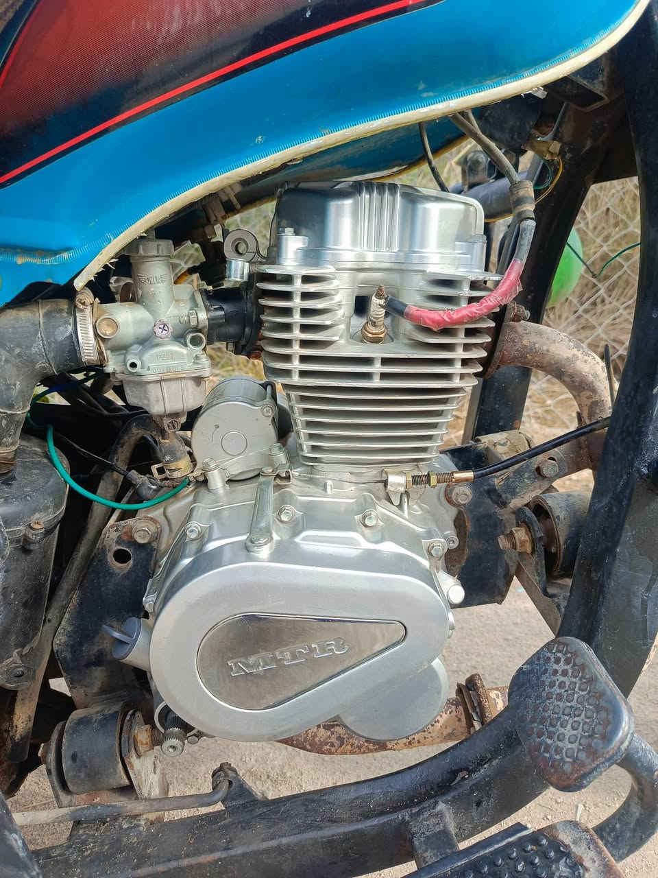 اسلام عليكم ستوته للبيع اوراق اصوليه موديل 21 مكينه امتيأر ام الحاسبه جديده فارغه بدون محجر مكانه كوفه مكلف بنشر رقم صاحبها ***********
